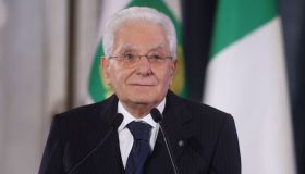 Palinsesti Rai e Mediaset, come cambiano per oggi 25 aprile 2026