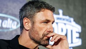 Raoul Bova e Beatrice Arnera, il bacio appassionato spazza via la presunta crisi