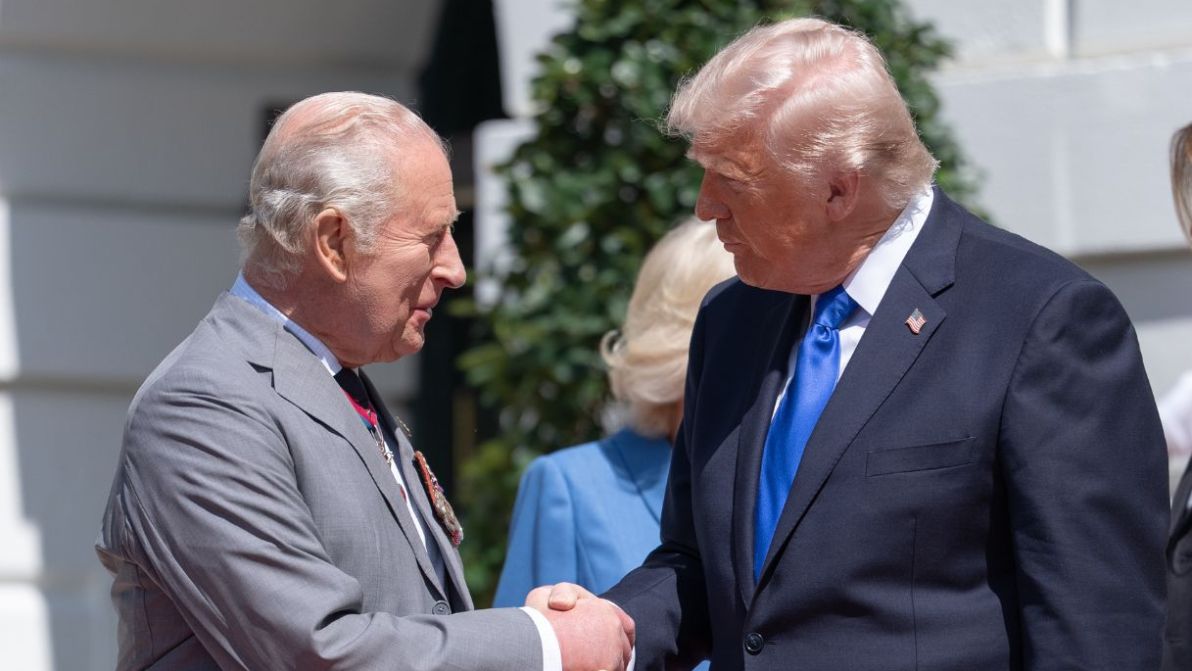 Re Carlo saluta Trump, lui e Camilla concludono la visita agli Usa in Virginia
