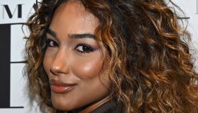 La Ruota della Fortuna, Samira Lui irriconoscibile: l’inaspettato look da Office Siren