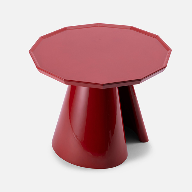 Soban in lacca rossa bordeaux brillante con piano ottagonale e base a tronco conico allargato