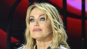 Paolo Bonolis, Lucio Presta parla ancora della rottura. La replica al veleno di Bruganelli