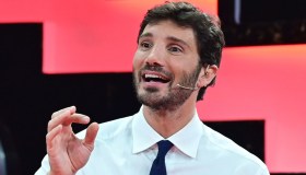 Stasera tutto è possibile, anticipazioni del 1° aprile: arrivano Elenoire Casalegno e Anna Tatangelo