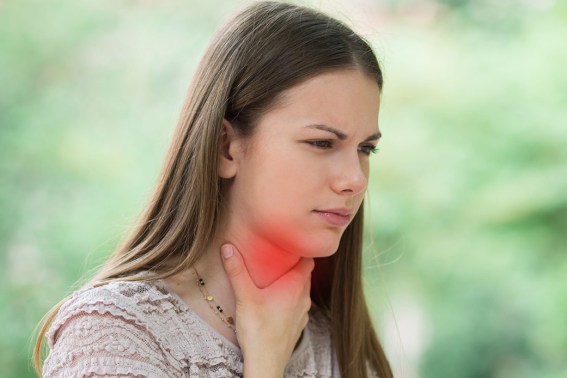 Corde vocali, scoperto come si diffonde il tumore: i consigli per proteggere la voce