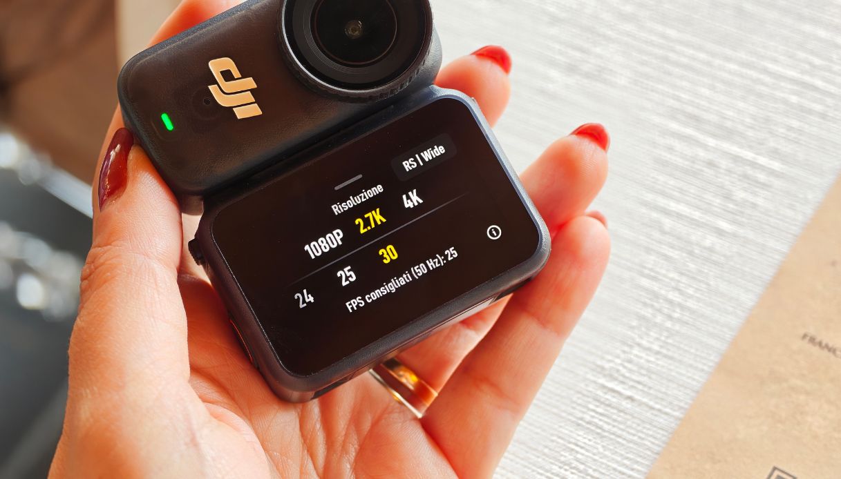 Il Vision Dock, schermo e “base di ricarica”