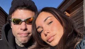 Giulia Honegger incinta, la tenera foto con il pancino in vista: il gesto di Fedez