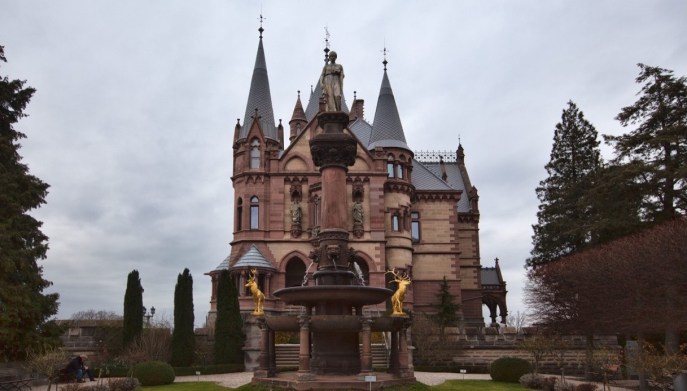 Castello di Drachenburg storia leggenda