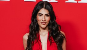 Giulia Salemi si difende dalle critiche, nessuna raccomandazione: “Sono al servizio del conduttore”