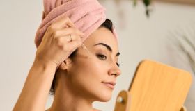 Quale siero viso usare in primavera? 12 formulazioni che svoltano la tua skincare
