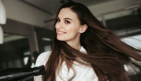 La piega perfetta passa dall’asciugatura, e dal phon brushless. Il modello su cui investire ha più di 8mila recensioni