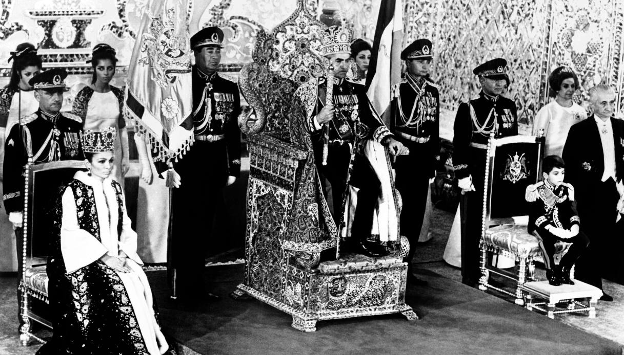 L'incoronazione dello Sci&agrave; di Persia e dell'Imperatrice Farah Diba