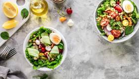 Insalatone: i 5 trucchi per renderle davvero sazianti