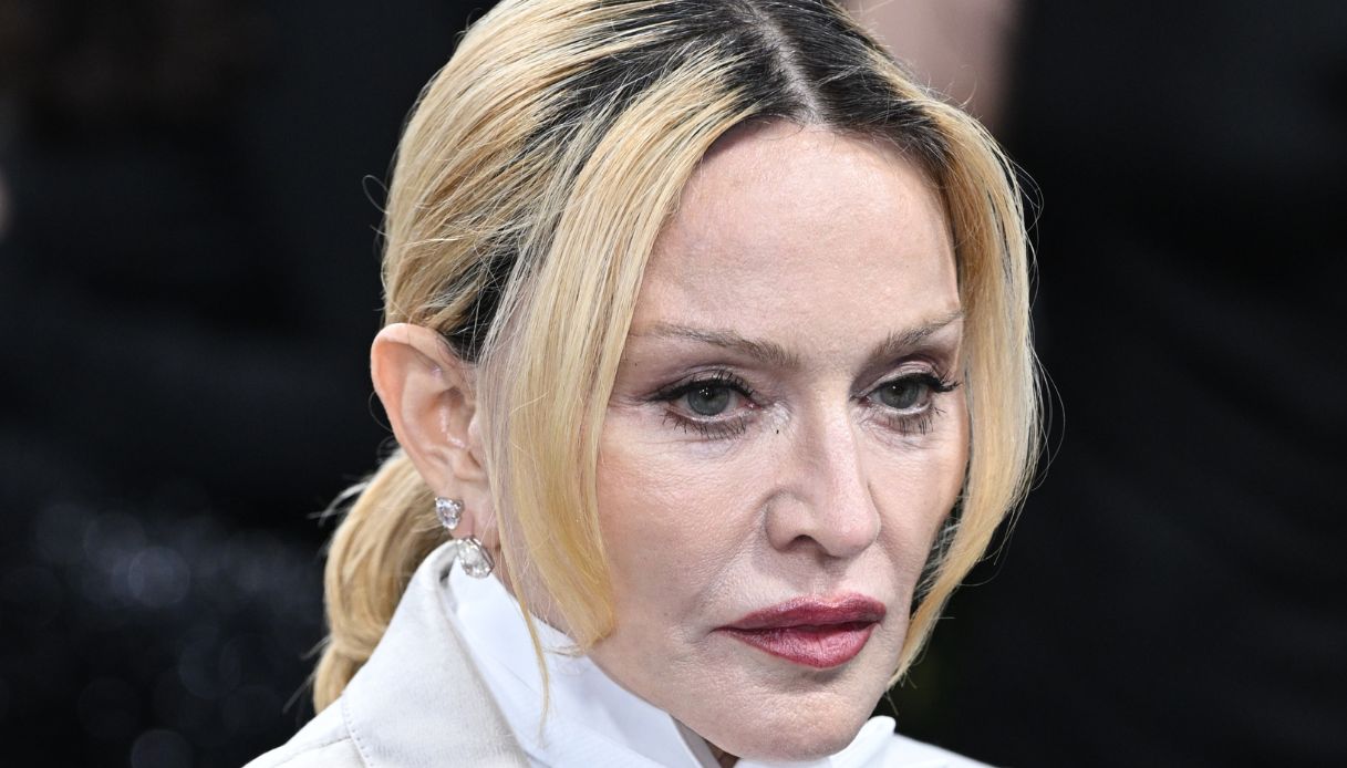 madonna il dettaglio piccante su john f kennedy jr da Dilei.it madonna il dettaglio piccante su john f kennedy jr