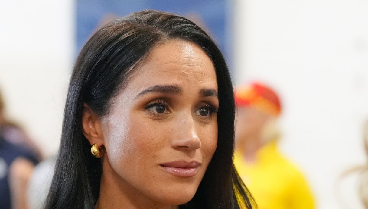 re carlo harry pronto a tornare a balmoral per l8217estate ma meghan frena da Dilei.it re carlo harry pronto a tornare a balmoral per l8217estate ma meghan frena