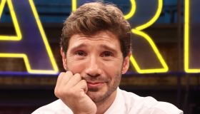 Affari Tuoi, Stefano De Martino alla concorrente: “Sei la relazione più lunga che ho avuto”