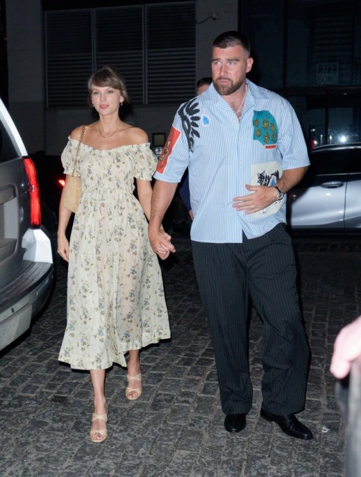 Taylor Swift, il look bucolico a New York prima delle nozze con Travis Kelce