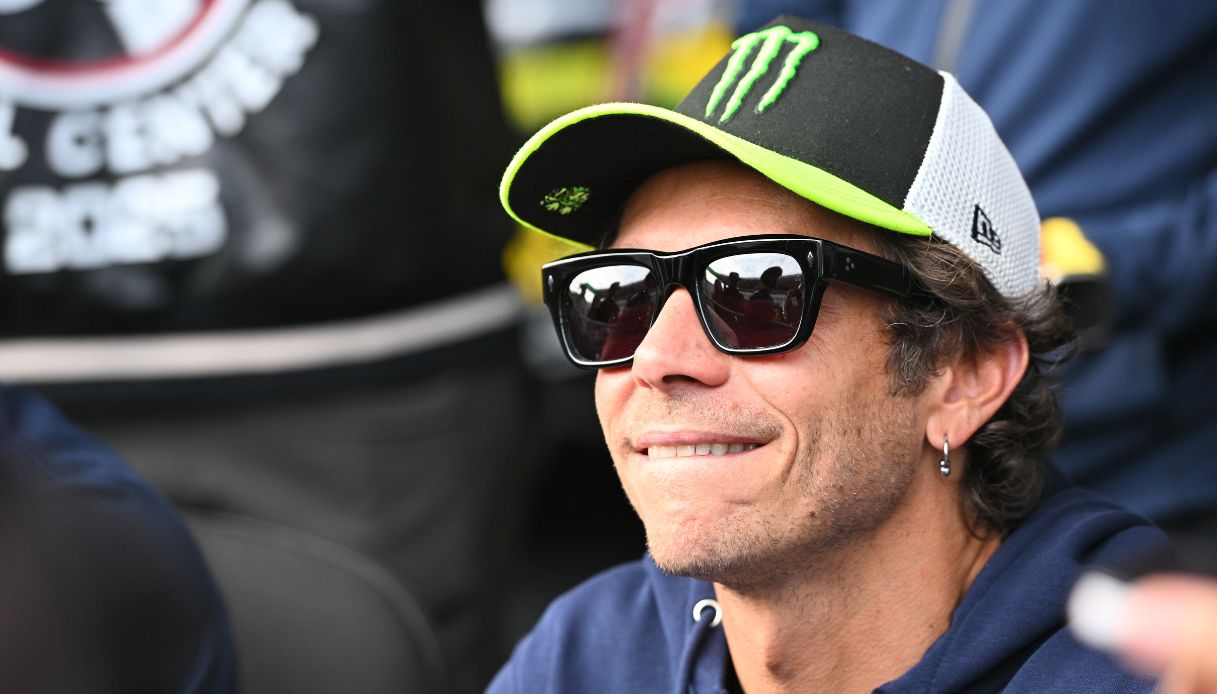 valentino rossi pap224 graziano non si ferma e sposa la compagna gi224 scelto data e location da Dilei.it valentino rossi pap224 graziano non si ferma e sposa la compagna gi224 scelto data e location