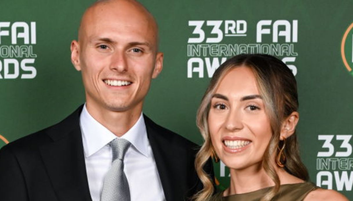 will smallbone e sofia lepore nozze da sogno a roma la sposa accolta dai clacson da Dilei.it will smallbone e sofia lepore nozze da sogno a roma la sposa accolta dai clacson