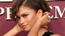 Gli anelli impilabili sono il nuovo trend in fatto di accessori (Zendaya docet)