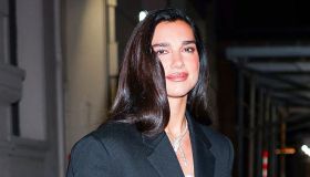 La primavera grida ”pizzo”: da Dua Lipa a Elsa Hosk, ecco i capi strategici scelti dalle celeb da inserire nel tuo guardaroba