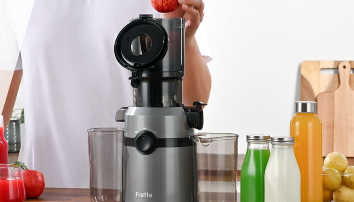 Fai il pieno di vitamine con succhi e centrifugati, anche a casa. L'estrattore di frutta e verdura più venduto è la scommessa dell’estate