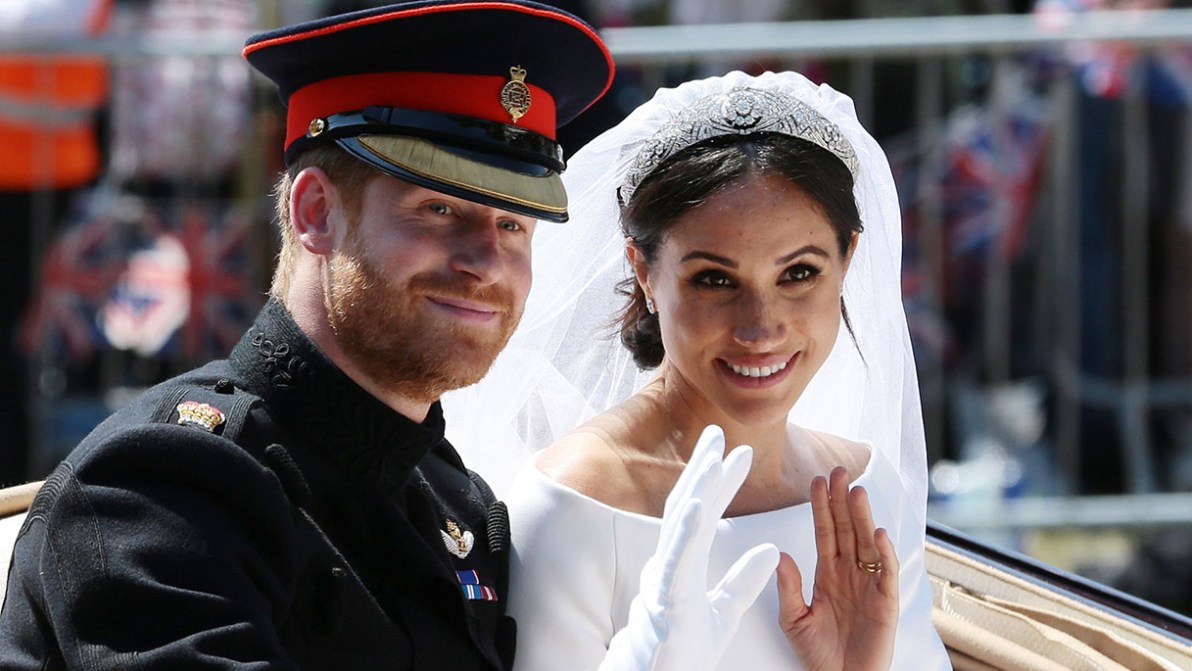 Meghan Markle e Harry, otto anni di matrimonio: foto inedite e imbarazzanti
