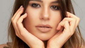 Le matte lips sono tornate e sono meglio di prima. Come realizzare le labbra opache 2.0