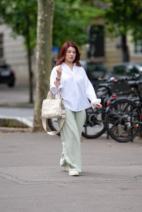 Pantaloni sartoriali sneakers bianche