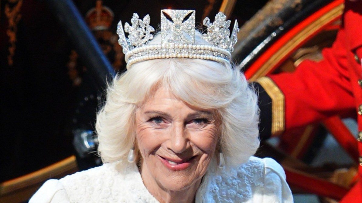 Re Carlo, perché Camilla ha indossato il preziosissimo Diadema di Giorgio IV