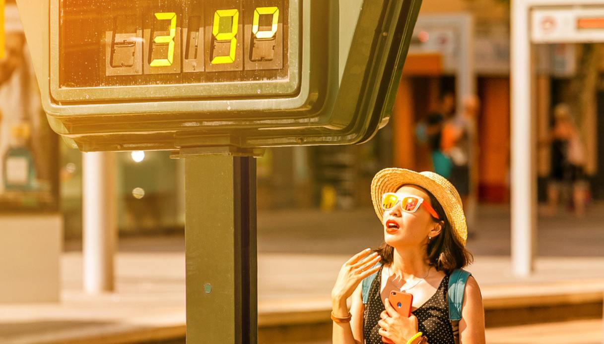 Sempre stanca e con la pressione a terra per il caldo? Cosa prendere subito: risponde l’esperto