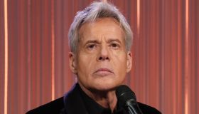 Claudio Baglioni sta male, rinviato il tour: “Decisione dolorosa”