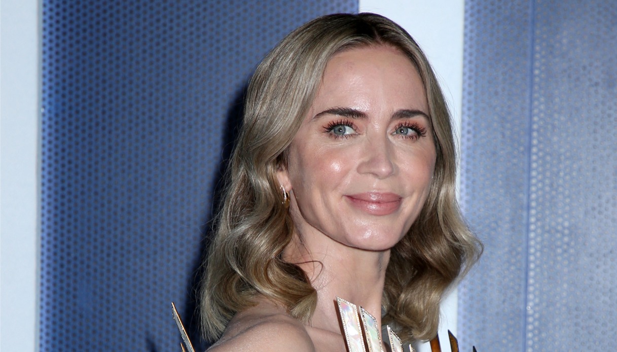emily blunt a new york per disclosure day l8217abito con corpetto scultoreo da dea da Dilei.it emily blunt a new york per disclosure day l8217abito con corpetto scultoreo da dea