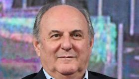 La Ruota della Fortuna, Gerry sorprende: “Chiamatemi Virginio”. E la campionessa emoziona Samira
