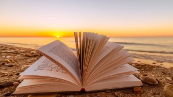 Le nostre “pillole di lettura” di giugno, il libro giusto al momento giusto