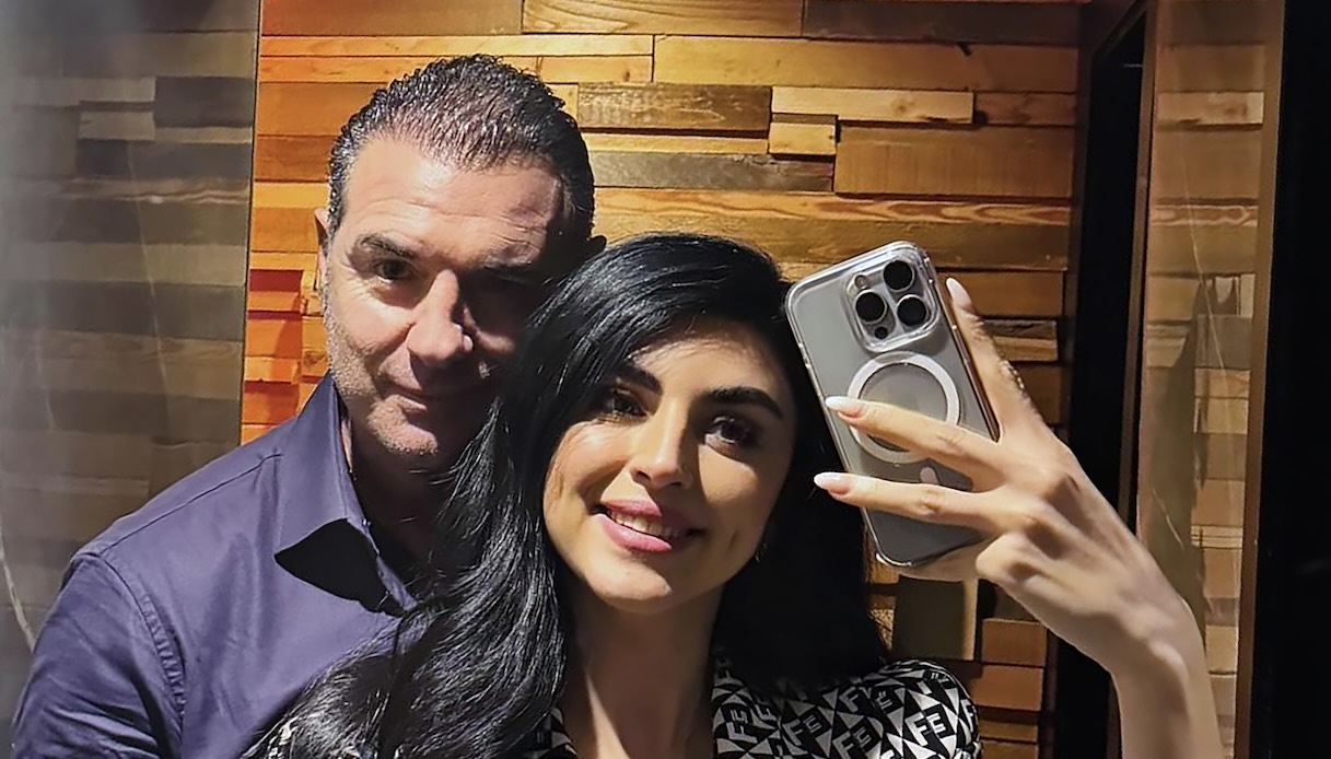Lorenzo Amoruso e Afarin Mirzaei si sono sposati: gli abiti da sogno e la sorpresa per lo sposo
