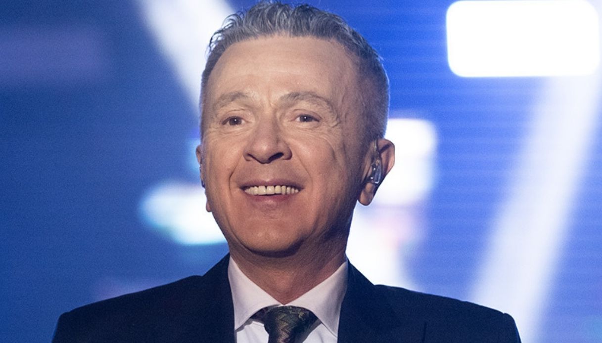 Pupo affronta l’esame di Maturità: il cantante torna studente a 70 anni