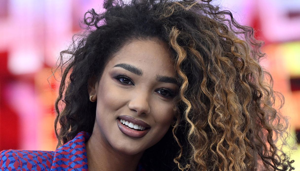 samira lui in vacanza a capri baci e stile con il fidanzato luigi punzo da Dilei.it samira lui in vacanza a capri baci e stile con il fidanzato luigi punzo