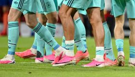 Ondata pink ai Mondiali 2026, perché tutti i calciatori indossano scarpe rosa