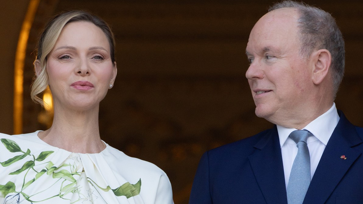 Charlene di Monaco cambia stile e incanta: sguardi complici e sorrisi