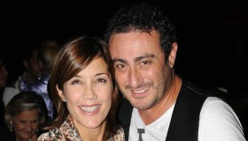 Pino Insegno celebra il matrimonio del fratello Claudio: chi è il marito (più giovane di 31 anni)