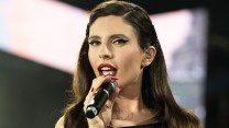 Premio Ravera 2026, un cast stellare: “Gianni ci ha insegnato che le canzoni le sceglie il popolo”