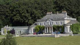 Gatcombe Park, la location da sogno del matrimonio reale di Peter Phillips