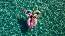 Grecia, la patria delle vacanze in famiglia: 5 isole poco conosciute