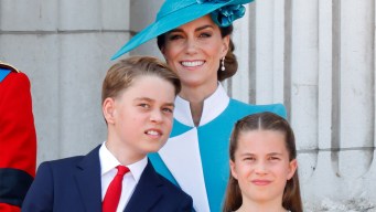 Kate Middleton torna in pubblico coi figli: look al Trooping the Colour