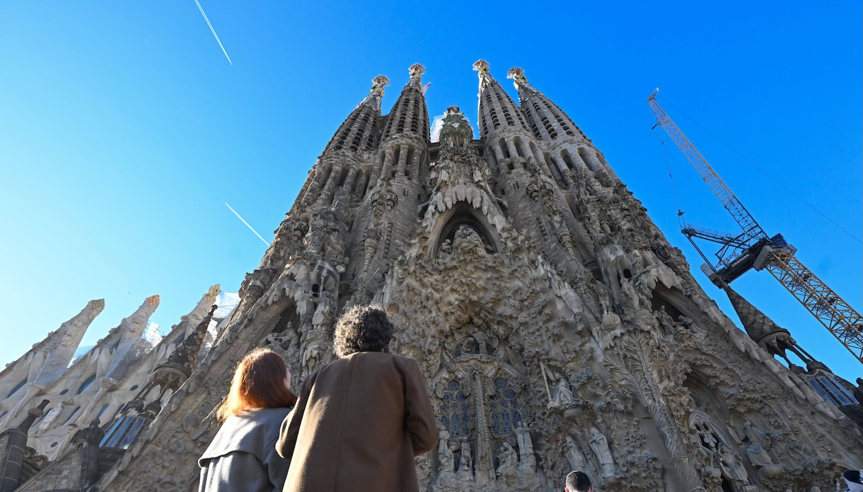 chi 232 andrea mastrovito che ha completato la torre della sagrada familia da Dilei.it chi 232 andrea mastrovito che ha completato la torre della sagrada familia