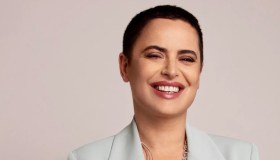 Una canzone per rompere il silenzio: Silvia Salemi e il coraggio di cantare il cancro