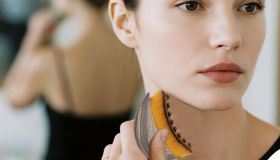 Con questa spazzola viso linfodrenante l’effetto lifting è assicurato