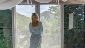 La tenda zanzariera è la soluzione facile, e senza installazione, per non fare entrare più in casa nessun insetto