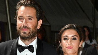 Tommaso Paradiso si è sposato: l'abito chic e moderno di Carolina Sansoni