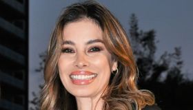 Aida Yespica, le foto in bikini a 44 anni e l’amore per una donna famosa